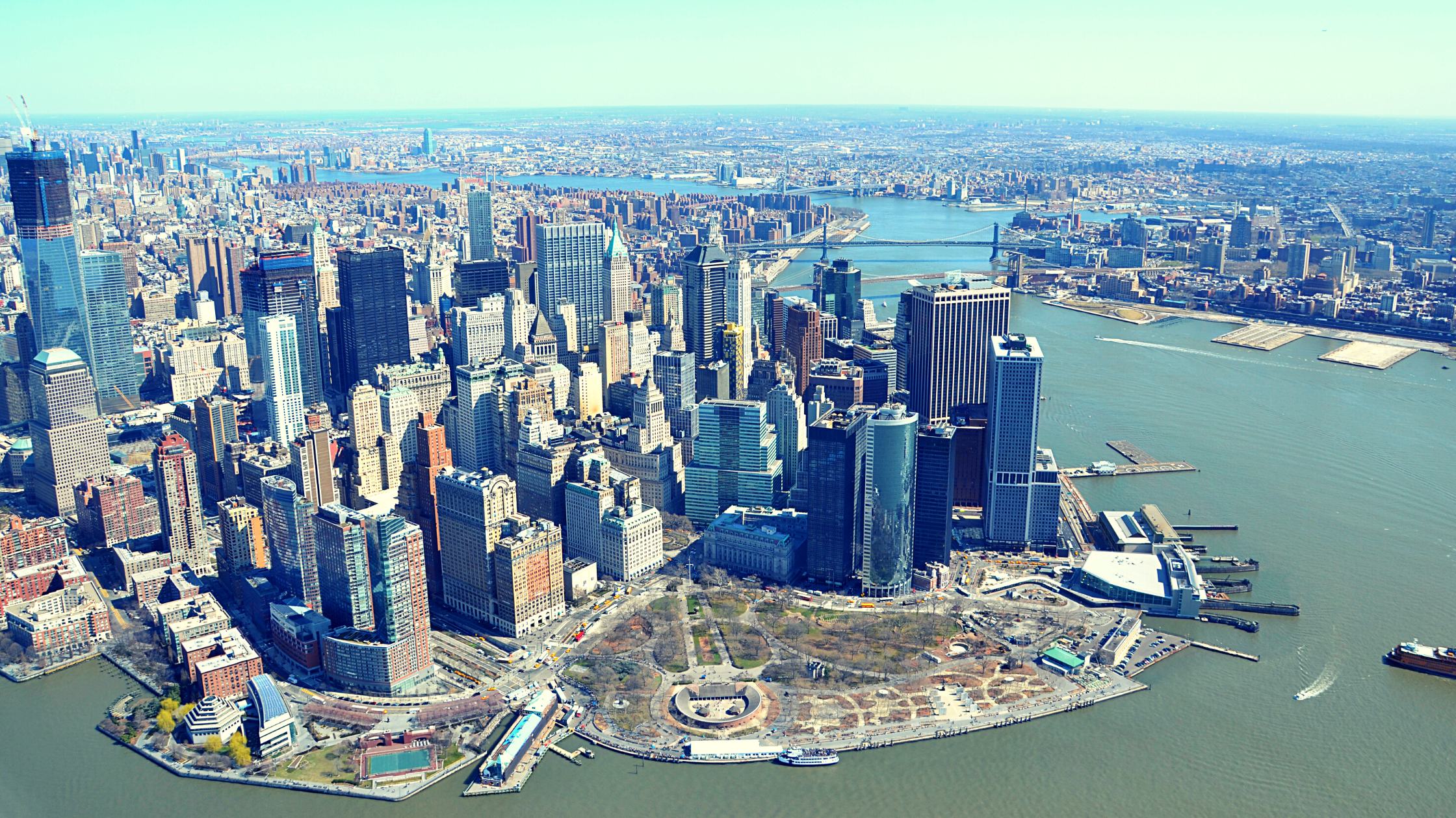 Frozen Pipe Bursts; Water Damages 50 Floors in Manhattan Holiday Inn